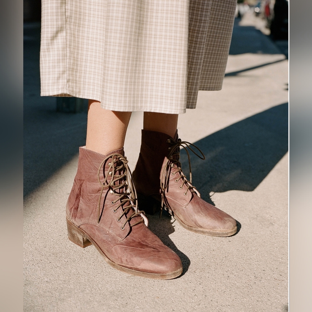 Christy Dawn the dawn boot in mahogany leather, 8 - Picture 4 of 4
